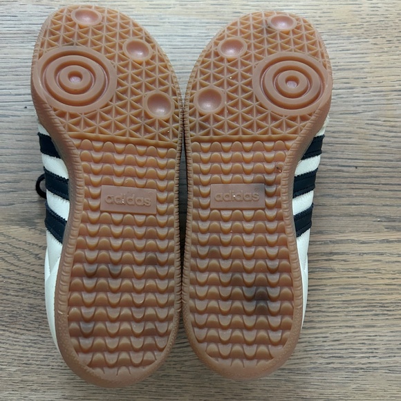 adidas Originals Samba OG "Cream White/Core Black/Sand Strata" Women's Shoe - Picture 8 of 9
